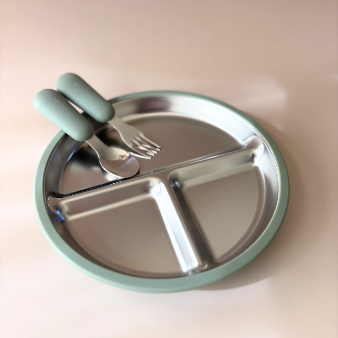 RVS bord met siliconen rand en bestek